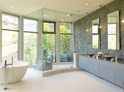 Discovering the Beauty of Natural and Sustainable Bathrooms with Unconventional Materials