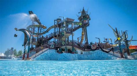 Discovering the Excitement of Aquatic Parks: Exploring the Realm of Thrills and Joys