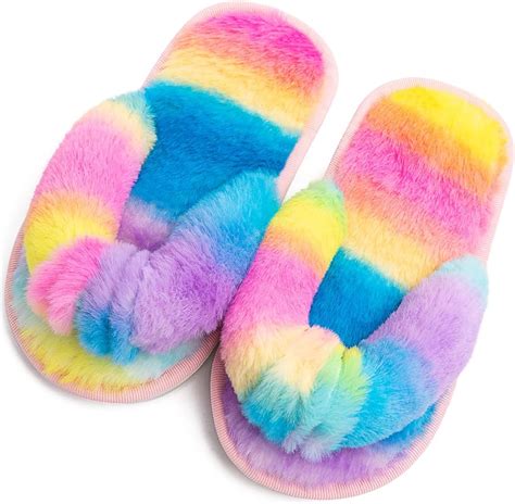 Dreaming of Cozy Comfort: Discovering the World of Slipper Fashion