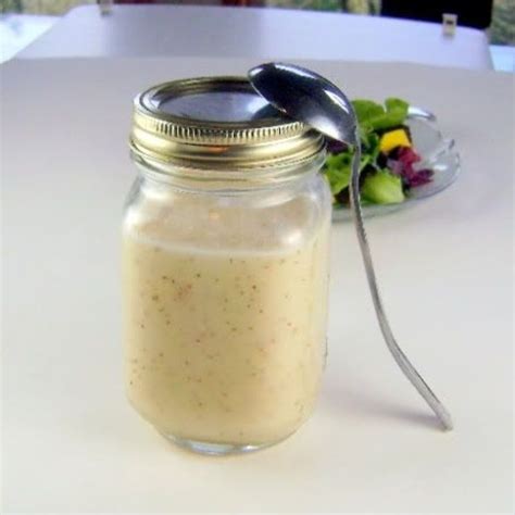 Dress It Up: Homemade Salad Dressings to Amaze Your Taste Buds