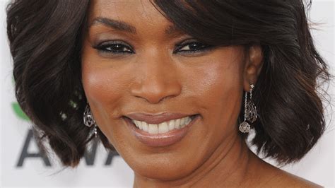 Early Life and Background of Angela Bassett