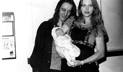 Early Life and Childhood of Bebe Buell