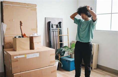 Efficient Strategies for a Hassle-Free Move