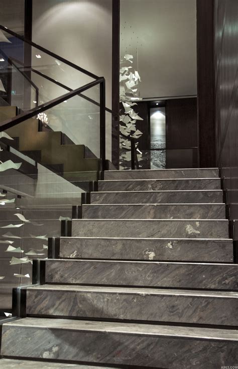 Elevate Your Interior with Stunning Marble Staircases