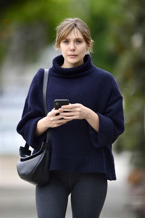 Elizabeth Olsen's Style and Fashion Choices