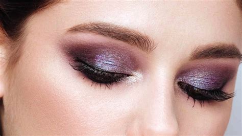 Embrace the Power of Purple: Why Purple Eyeshadow is a Must-Try