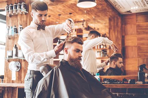 Embracing Change: The Growing Popularity of Male Hair Stylists in the Beauty Industry