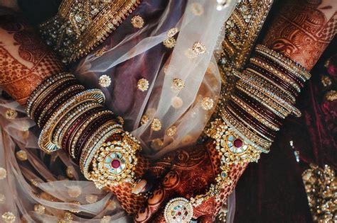 Embracing Tradition: The Significance of Bridal Bangles