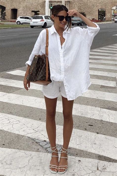 Embracing the Casual Elegance: The Trend of Oversized White Shirts