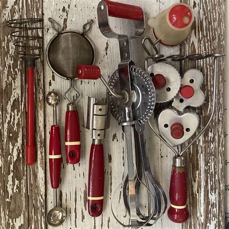 Embracing the Charm of Vintage Kitchen Tools: A Trip Down Memory Lane