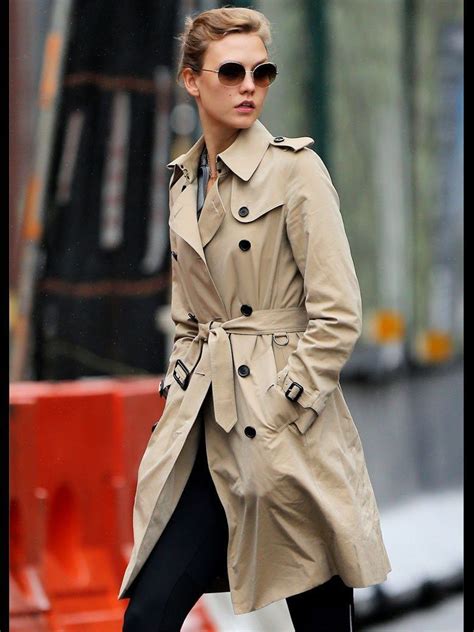 Enhance Your Look with Various Ways to Style a Trench Coat