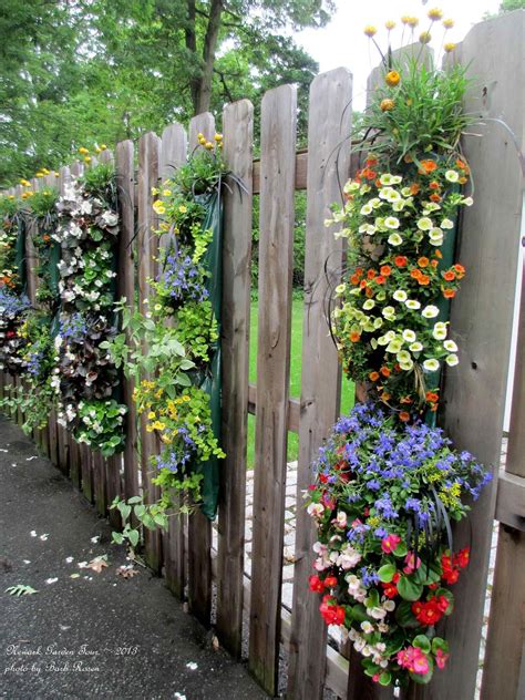 Enhancing Your Fence with Plant Selection and Landscaping