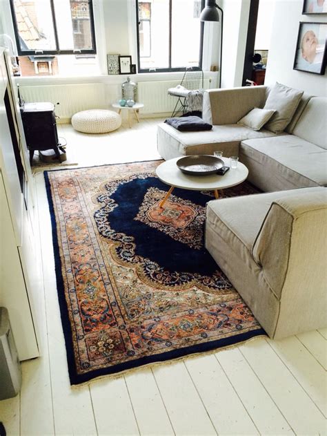 Enhancing Your Home Decor with an Exquisite Persian Carpet