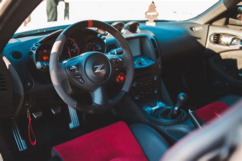 Ergonomics and Comfort: Creating a Steering Wheel for Extended Drives