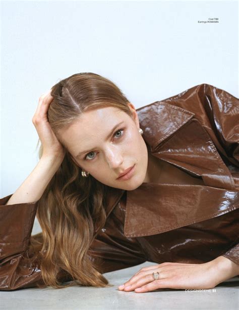 Esther Heesch: A Rising Star in the Fashion Industry