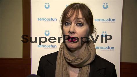 Examining Suzanne Vega's Financial Success and Charitable Initiatives