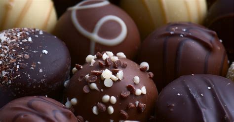 Experience the Exquisite Pleasure of Chocolate Truffles