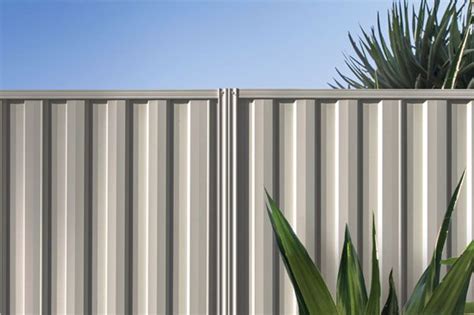 Experience the Long-Lasting Quality and Effortless Upkeep of Dream Wall Fences