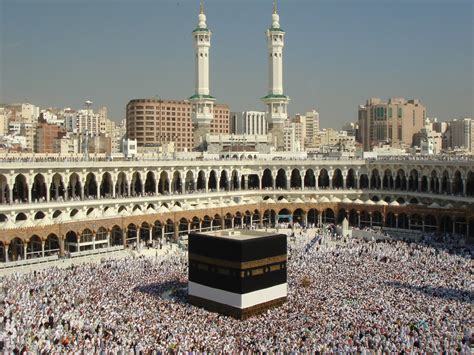 Experiencing the Holy City: Exploring the Wonders of Mecca