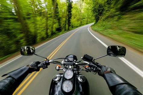 Explore the Advantages of Acquiring Motorcycle Riding Skills