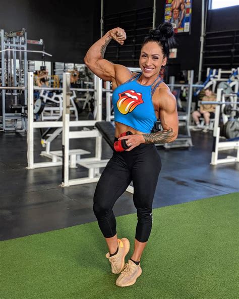 Exploring Azaria Glaim's Height and Physique