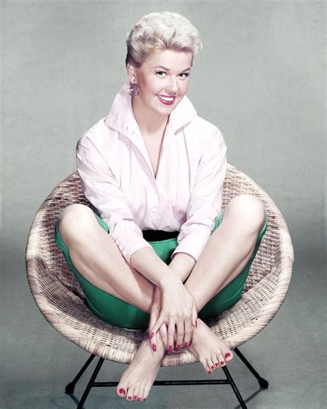 Exploring Doris Day's Financial Success and Generosity