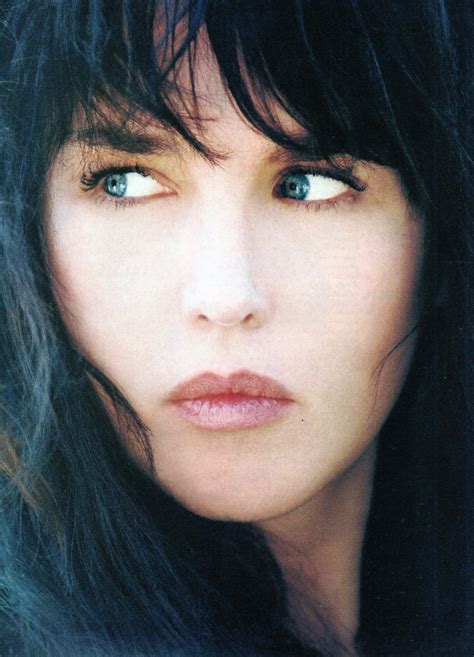 Exploring Isabelle Adjani's Physical Characteristics