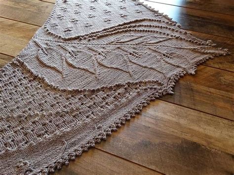 Exploring Shawl Patterns and Designs: Uncovering Traditional and Modern Styles