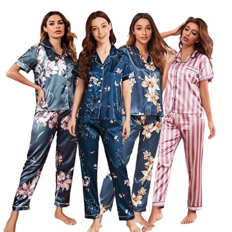 Exploring the Connection Between Sleepwear and Comfort