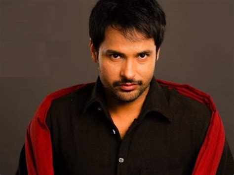 Exploring the Early Life and Childhood of Amrinder Gill