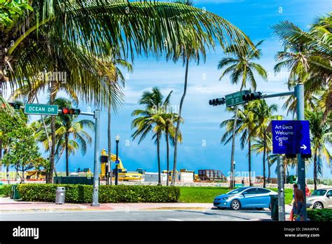 Exploring the Lively Night Scene in Sizzling South Beach