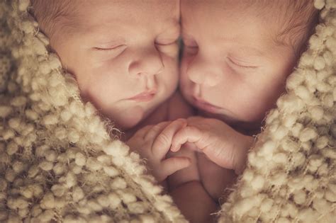 Exploring the Profound Bond between Twins in Dreamscapes