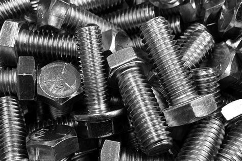 Exploring the Psychological Significance of Dreaming about Screws