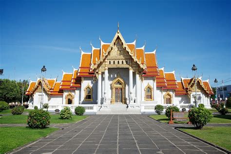 Exploring the Sacred Spaces of Buddhist Temples