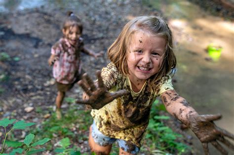 Exploring the Soothing Effects of Messy Play: Mud Puddles as a Source of Stress Relief