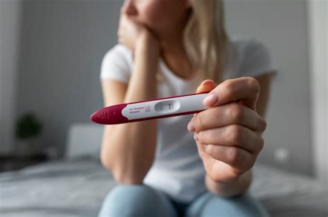 Exploring the Symbolism of Pregnancy Tests in Dreams