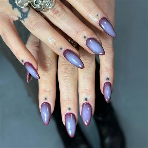 Exploring the Trend: Nail Art and Intricate Designs