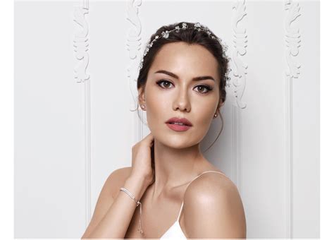 Fahriye Evcen's Approach to Wellness and Physical Well-being