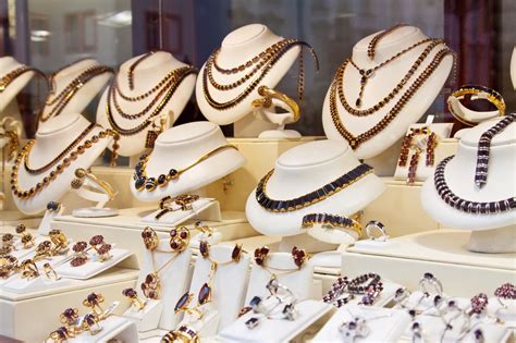 Finding Your Unique Corner in the Lucrative Jewelry Market