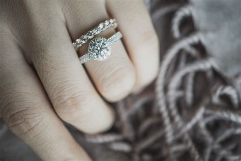 Finding the Perfect Wedding Band to Complement Your Engagement Ring