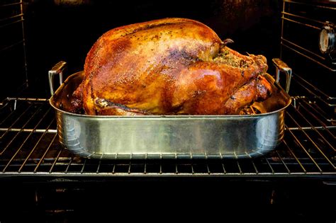 From Farm to Table: Finding the Freshest Poultry for Oven Roasting