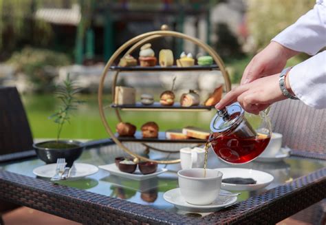 From Traditional to Modern: Innovative Ways to Indulge in the Pleasures of Tea