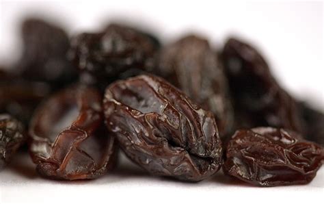 Fruit from the Heavens: A Brief Chronology of Raisins