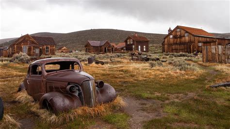 Ghost Towns: Exploring the Eerie Tales of Deserted Locations