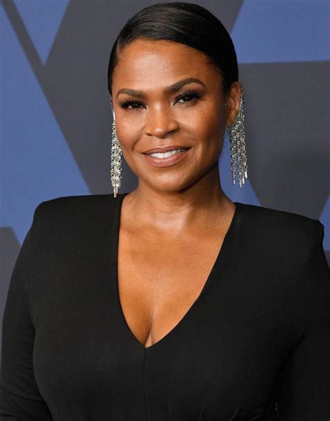 Height and Figure: Revealing Nia Long's Physical Attributes