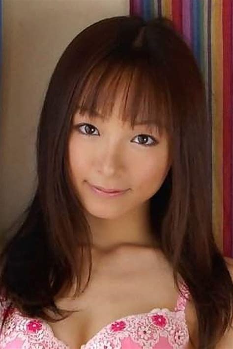 Hikaru Momose: A Rising Star in the Entertainment Industry