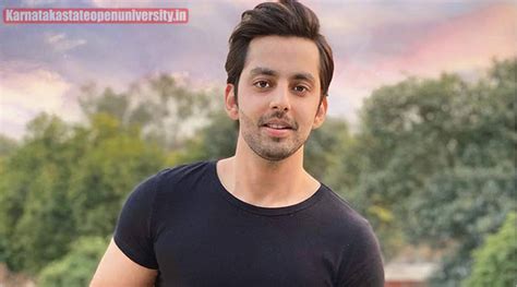 Himansh Kohli: A Promising Talent in the World of Bollywood