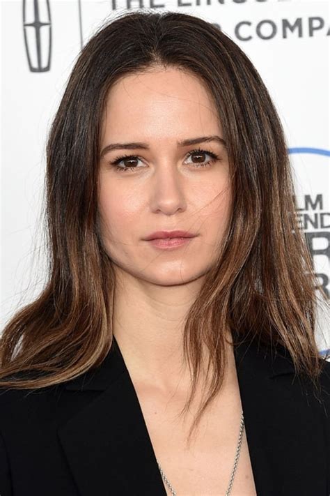 Iconic Roles: Highlighting Katherine Waterston's Best Performances