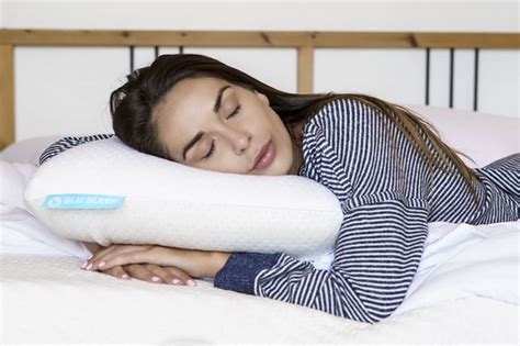 Importance of Pillow Maintenance for a Restful Night's Sleep