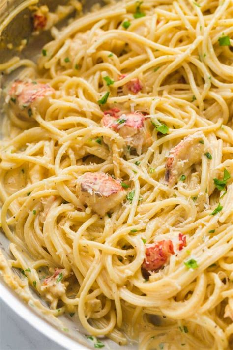 Indulge in the Delightful Creamy Garlic Butter Lobster Pasta